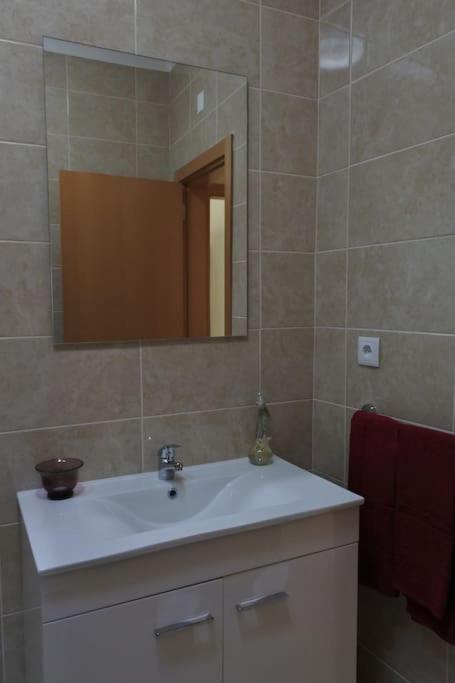 Apartment In The Center Of Carvoeiro With Terrace Екстериор снимка