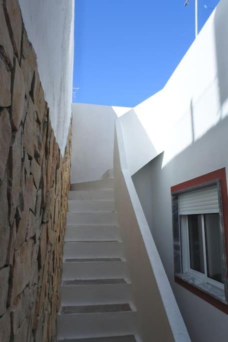 Apartment In The Center Of Carvoeiro With Terrace Екстериор снимка